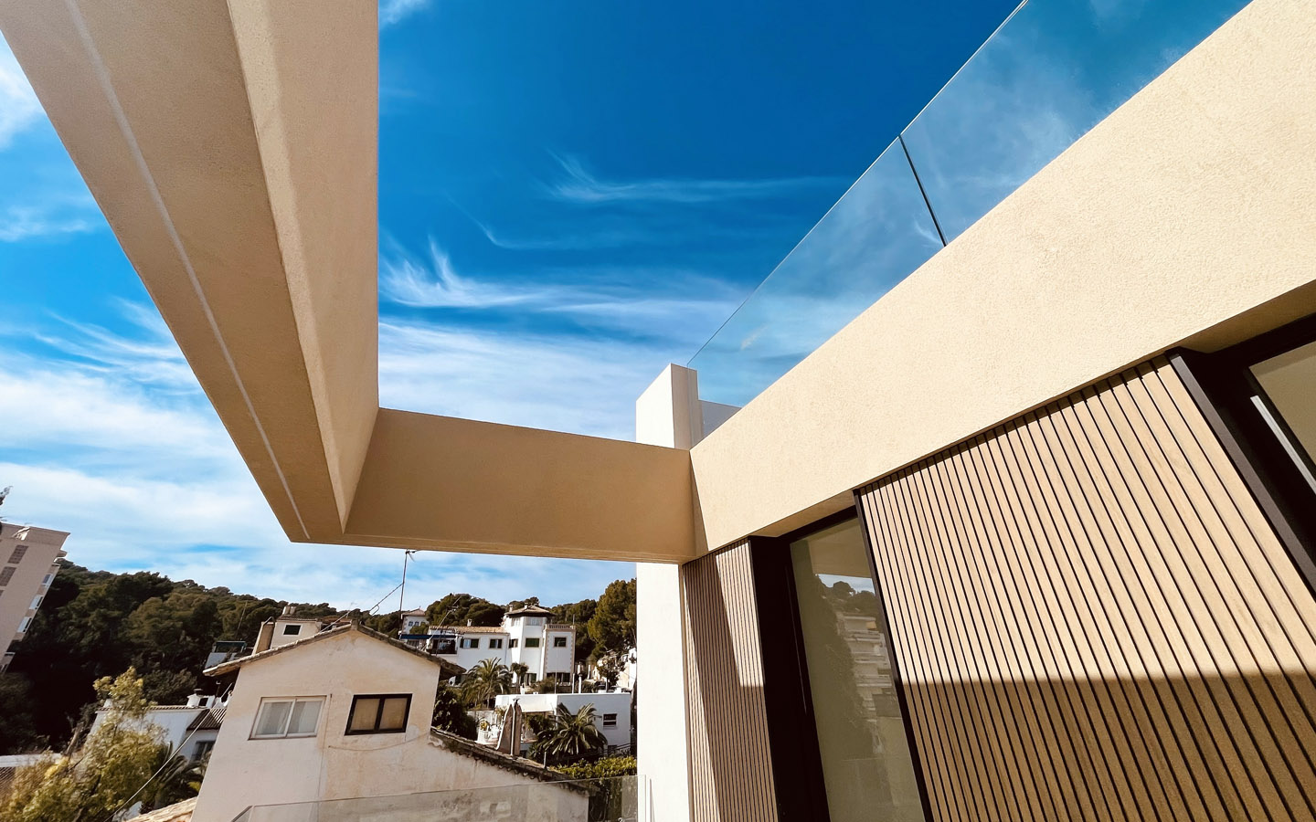 Luxury Apartments in Palma with Bellver Oaks 10 and Palmallorca